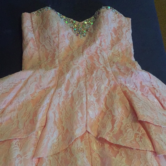 homecoming dress - Picture 1 of 3